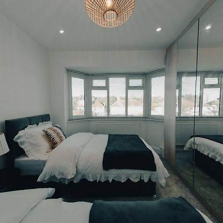 Homely & Peaceful Living Space Morden  Luaran gambar